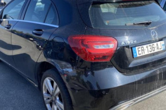 Aerateur tableau de bord avant droit MERCEDES CLASSE A 176