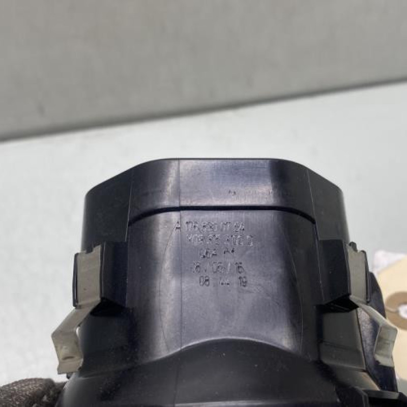 Aerateur tableau de bord avant gauche MERCEDES CLASSE A 176 Photo n°3