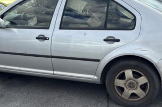 Serrure avant gauche VOLKSWAGEN BORA