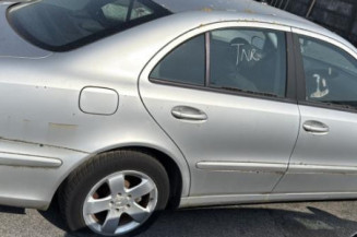 Serrure avant gauche MERCEDES CLASSE E 211