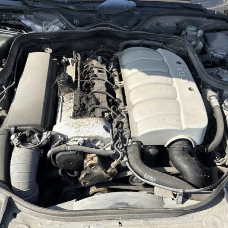 Serrure avant gauche MERCEDES CLASSE E 211 Photo n°16