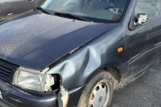 Serrure avant gauche VOLKSWAGEN POLO 3