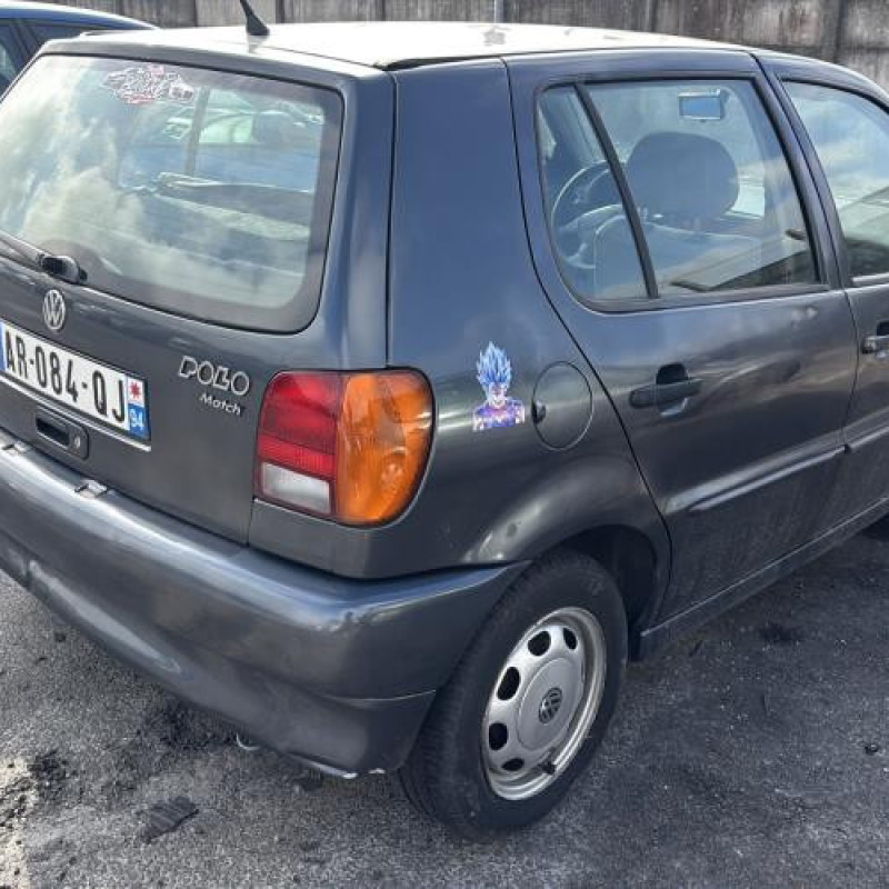 Serrure avant gauche VOLKSWAGEN POLO 3 Photo n°9