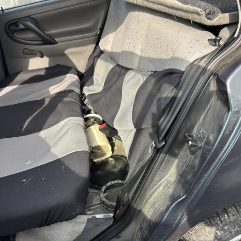 Serrure avant gauche VOLKSWAGEN POLO 3 Photo n°18