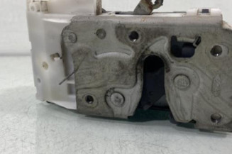Serrure avant gauche FORD MONDEO 2