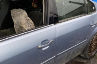 Serrure avant gauche FORD MONDEO 2