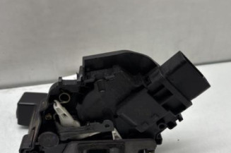 Serrure avant gauche FORD C-MAX 1