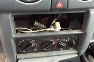 Serrure avant gauche RENAULT KANGOO 1