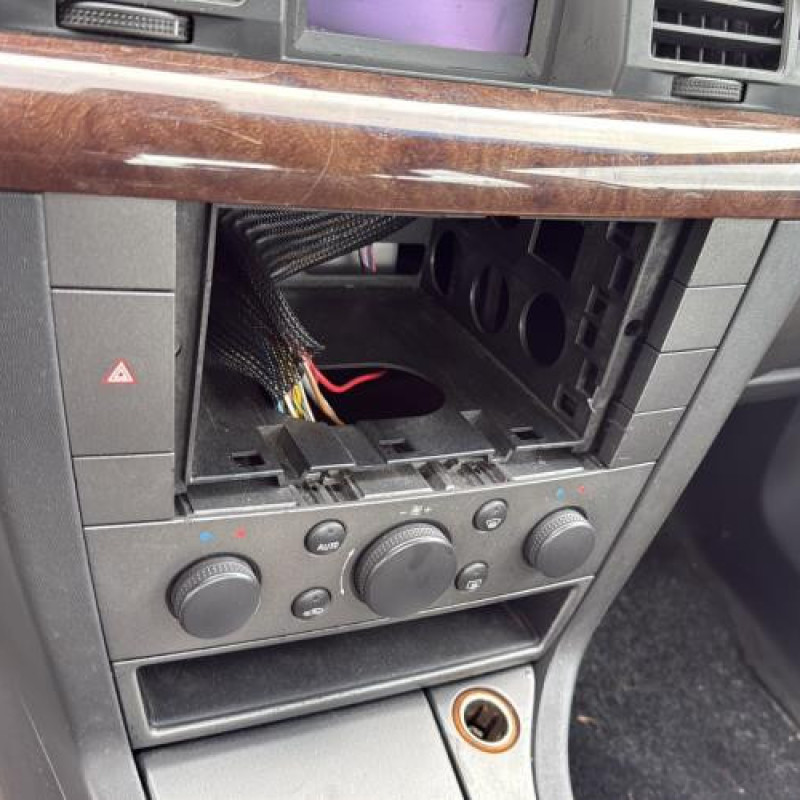 Serrure avant gauche OPEL VECTRA C Photo n°20