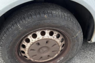 Serrure avant gauche MERCEDES VITO 639