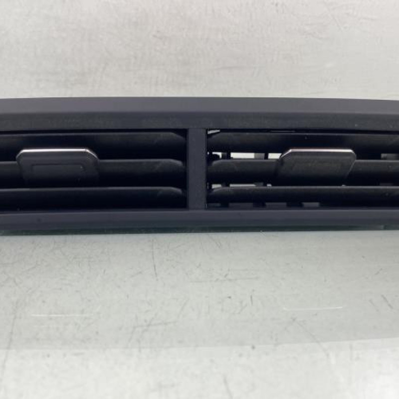 Aerateur tableau de bord VOLKSWAGEN POLO 6 Photo n°1