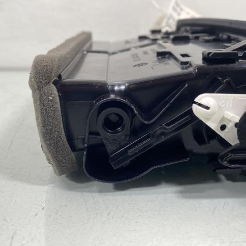 Aerateur tableau de bord VOLKSWAGEN POLO 6 Photo n°4