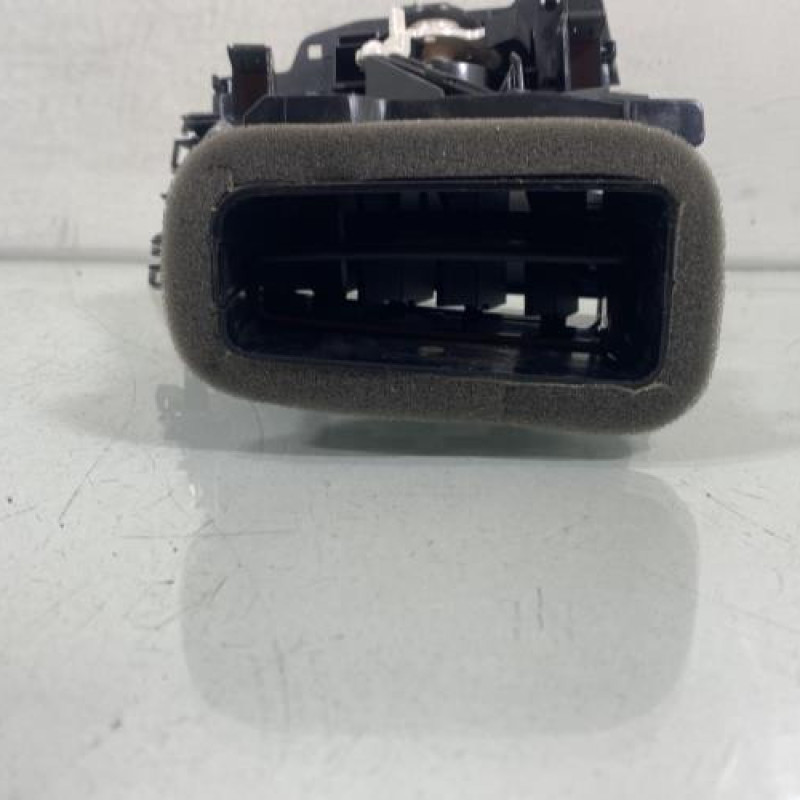 Aerateur tableau de bord avant gauche VOLKSWAGEN POLO 6 Photo n°3