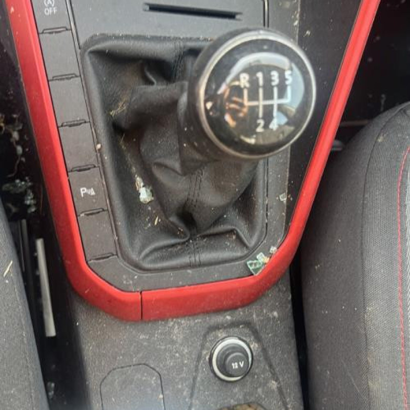 Aerateur tableau de bord avant gauche VOLKSWAGEN POLO 6 Photo n°13