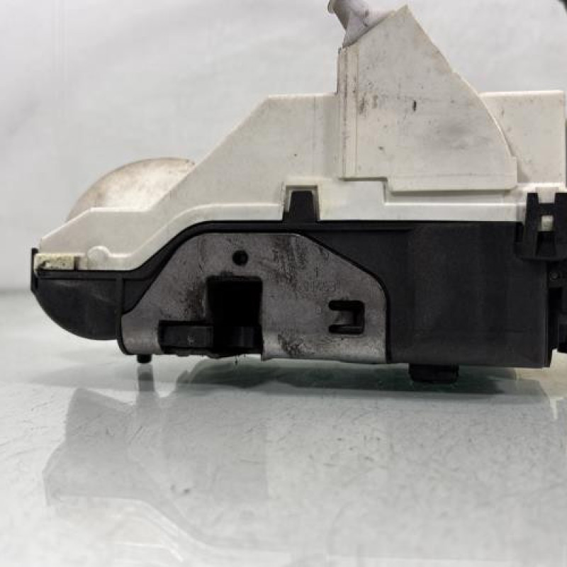 Serrure avant gauche PEUGEOT 308 1 Photo n°3