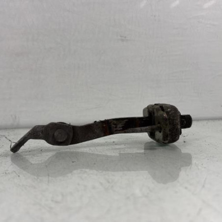 Arret de porte avant droit FORD FIESTA 4 Photo n°1