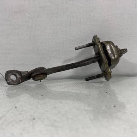 Arret de porte avant droit FORD FIESTA 4