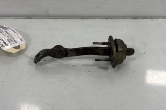 Arret de porte avant gauche FORD FIESTA 4