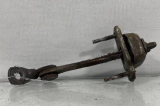 Arret de porte avant gauche FORD FIESTA 4