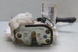 Serrure avant gauche HONDA ACCORD 7 Photo n°1