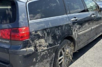 Serrure avant gauche HONDA ACCORD 7