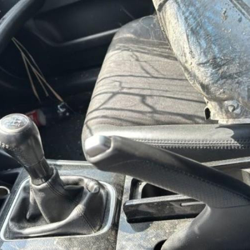 Serrure avant gauche HONDA ACCORD 7 Photo n°19