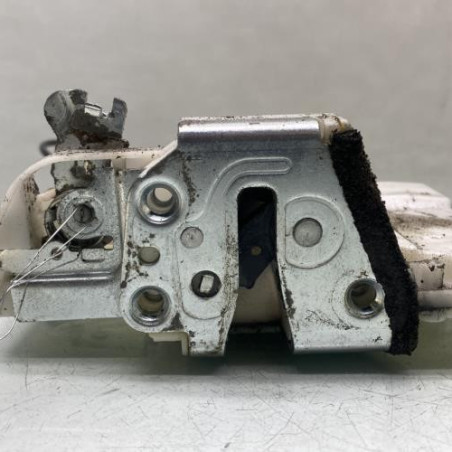 Serrure avant gauche SUZUKI SWIFT 3