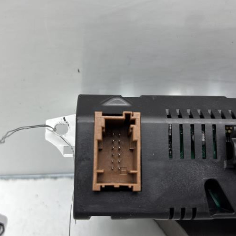 Afficheur PEUGEOT 308 1 Photo n°4