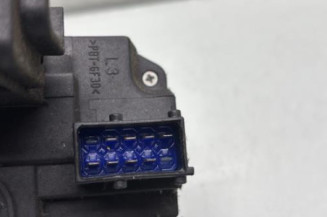 Serrure avant gauche VAUXHALL VIVARO 1