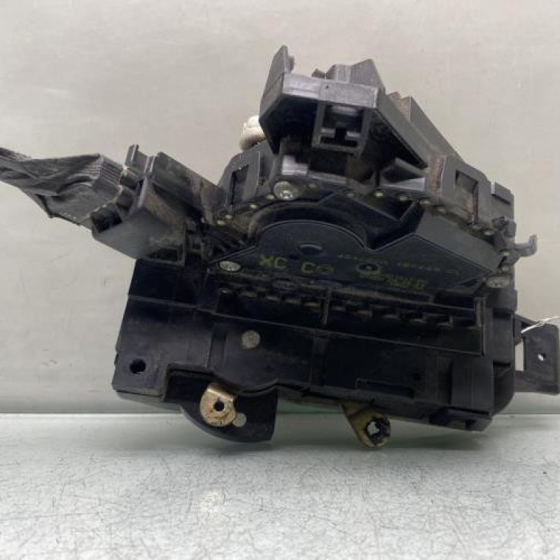 Serrure avant gauche FORD FOCUS 1 Photo n°5