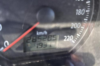 Reservoir essence VOLKSWAGEN POLO 4