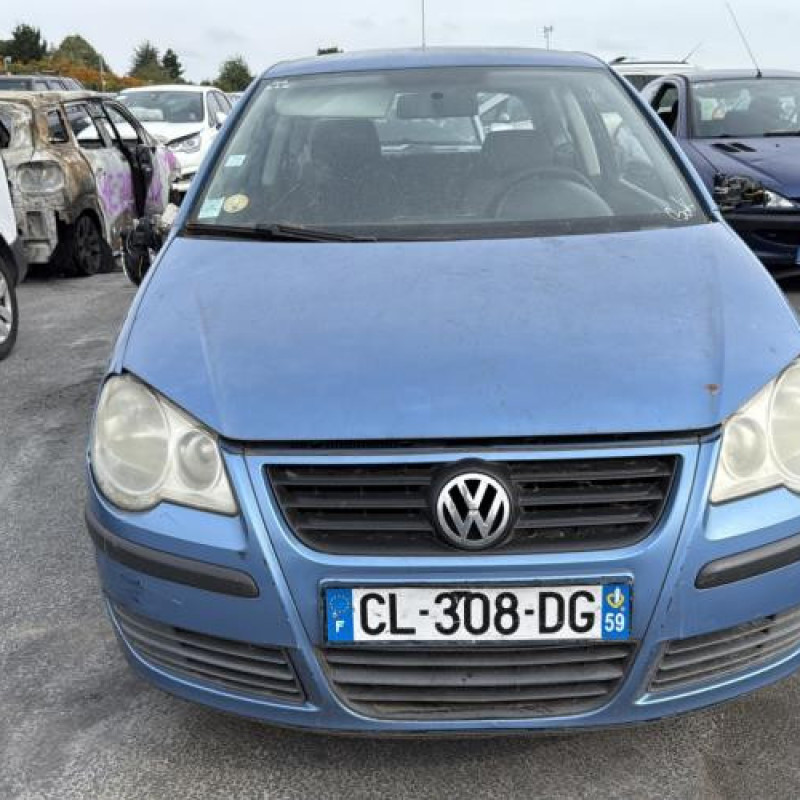 Reservoir essence VOLKSWAGEN POLO 4 Photo n°8