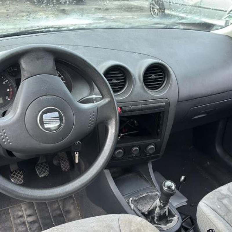 Moto ventilateur radiateur SEAT IBIZA 3 Photo n°14