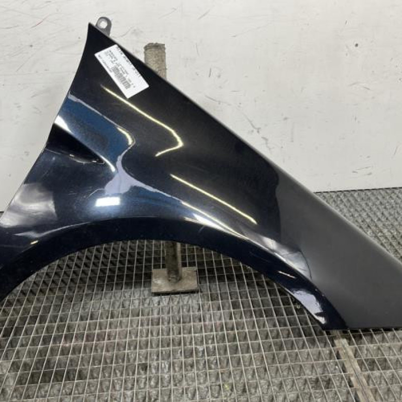 Aile avant droit MERCEDES CLASSE B 245 Photo n°1