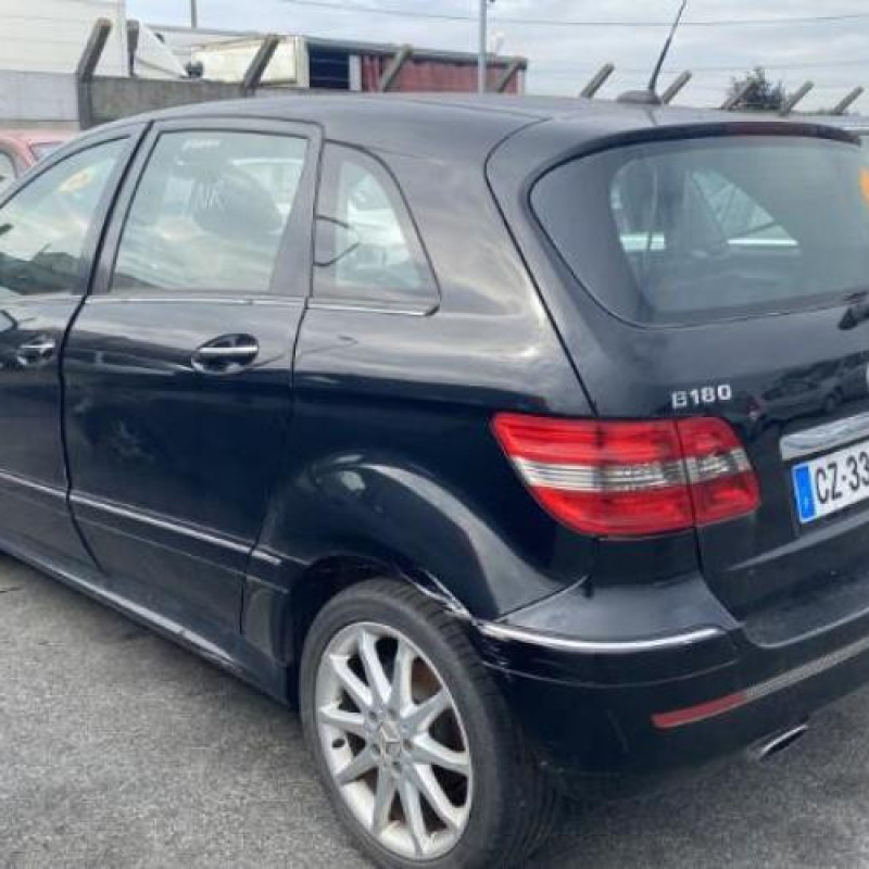 Aile avant gauche MERCEDES CLASSE B 245 Photo n°7