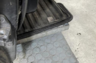Porte avant droit MERCEDES CLASSE B 245