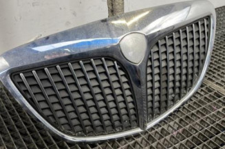 Calandre LANCIA YPSILON 4