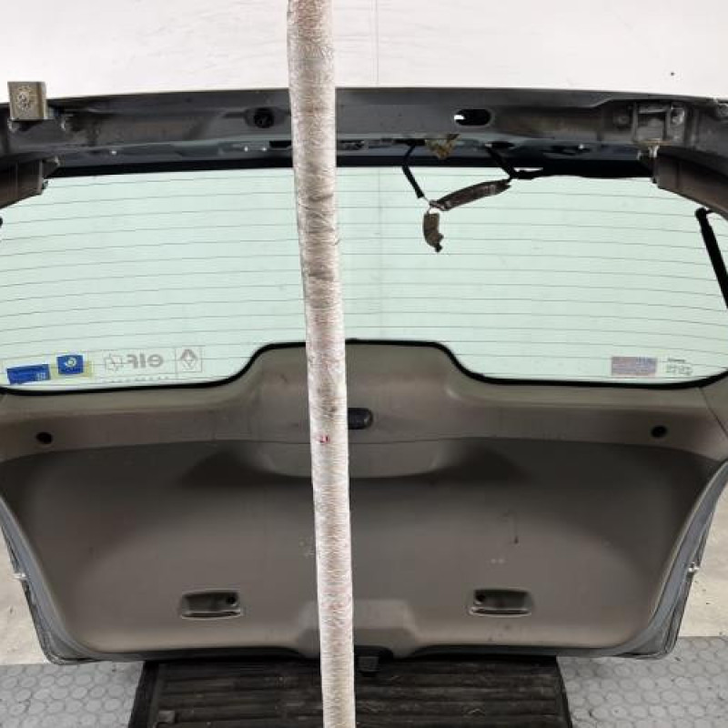Malle/Hayon arriere RENAULT SCENIC 2 Photo n°14