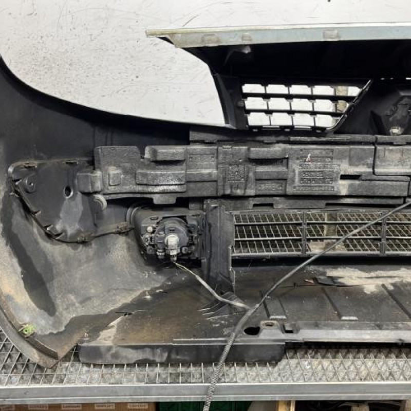 Pare choc avant RENAULT SCENIC 2 Photo n°6