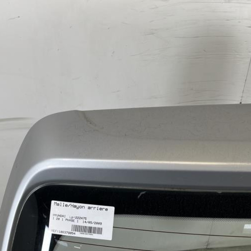 Malle/Hayon arriere HYUNDAI I 20 1 Photo n°2