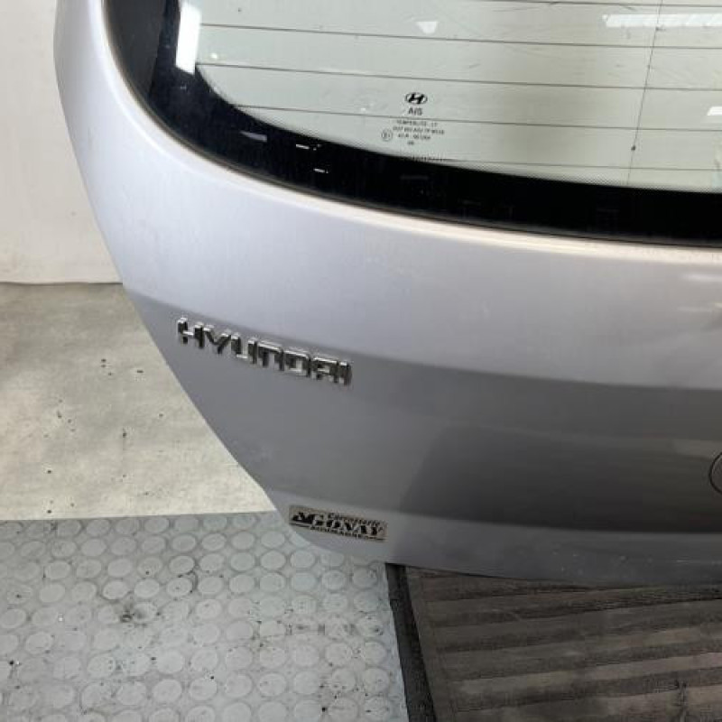 Malle/Hayon arriere HYUNDAI I 20 1 Photo n°6