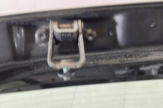 Malle/Hayon arriere VOLKSWAGEN POLO 5