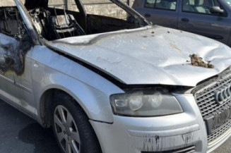 Optique avant principal droit (feux)(phare) AUDI A3 2
