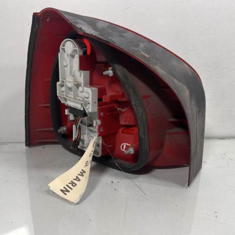 Feu arriere principal droit (feux) AUDI A3 1 Photo n°3