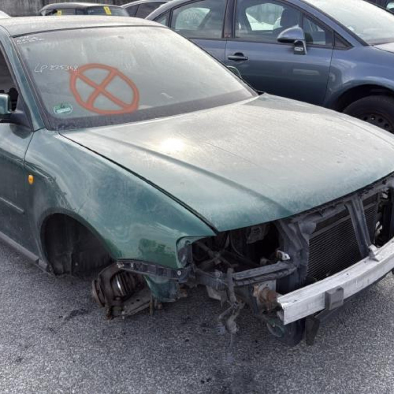 Feu arriere principal droit (feux) AUDI A3 1 Photo n°6