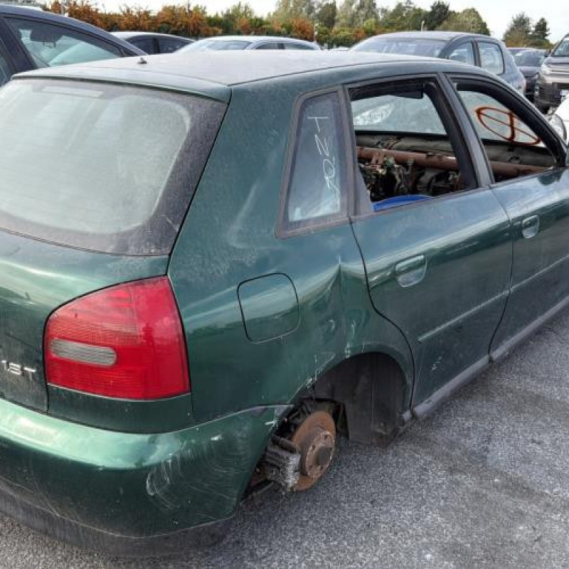 Feu arriere principal droit (feux) AUDI A3 1 Photo n°7