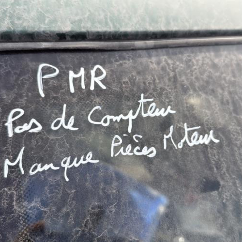 Feu arriere principal droit (feux) AUDI A3 1 Photo n°14