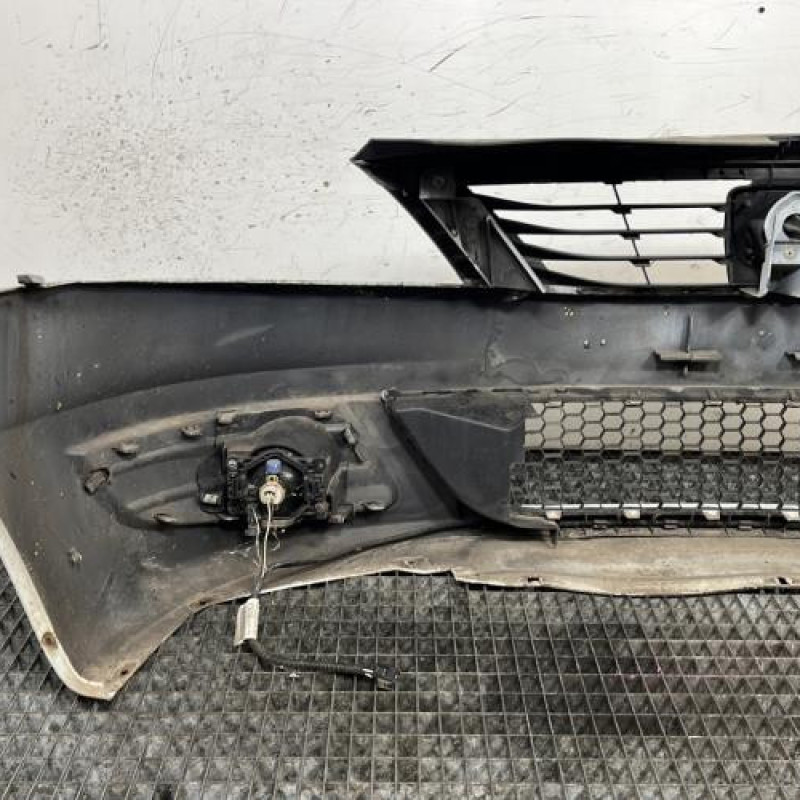 Pare choc avant DACIA LOGAN MCV 1 Photo n°6