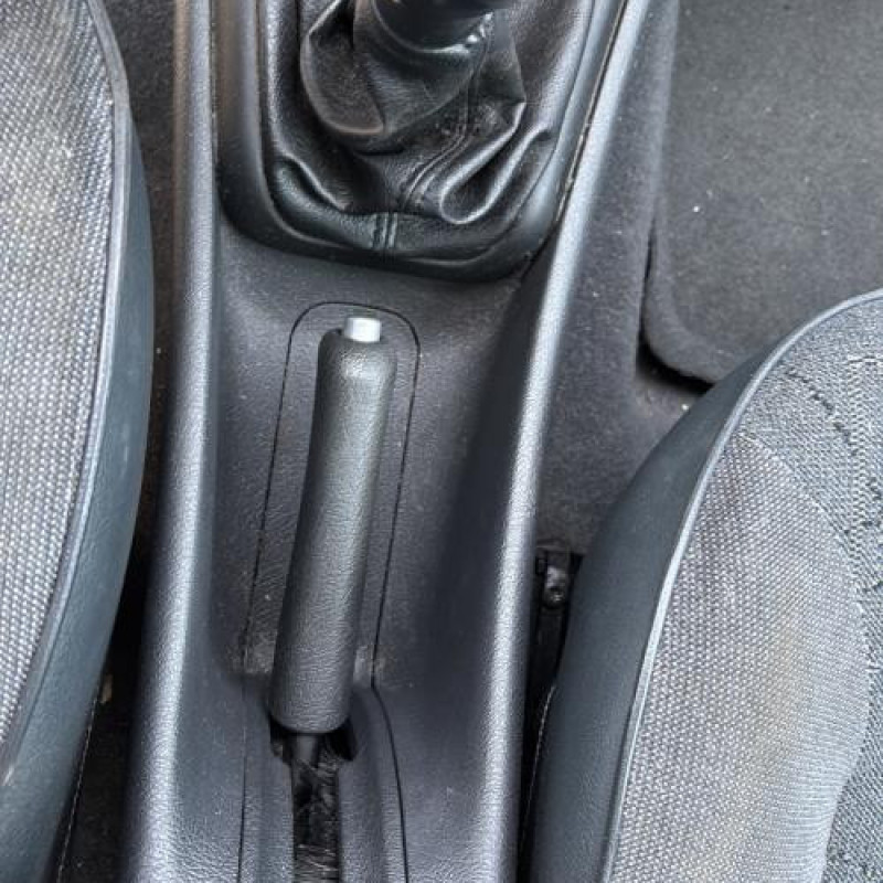 Pompe à carburant CITROEN XSARA Photo n°18