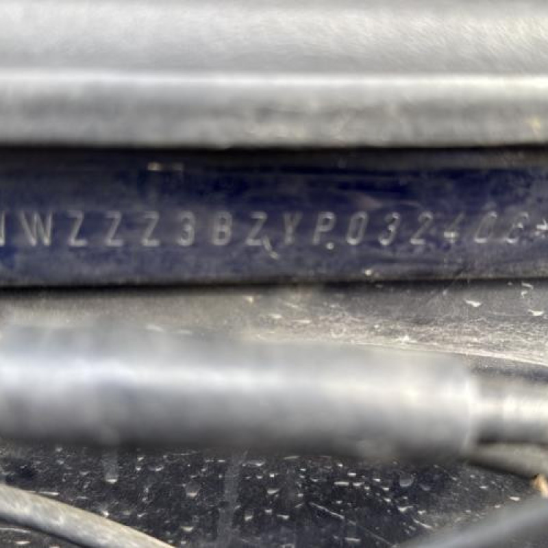 Aile avant droit VOLKSWAGEN PASSAT 4 Photo n°18